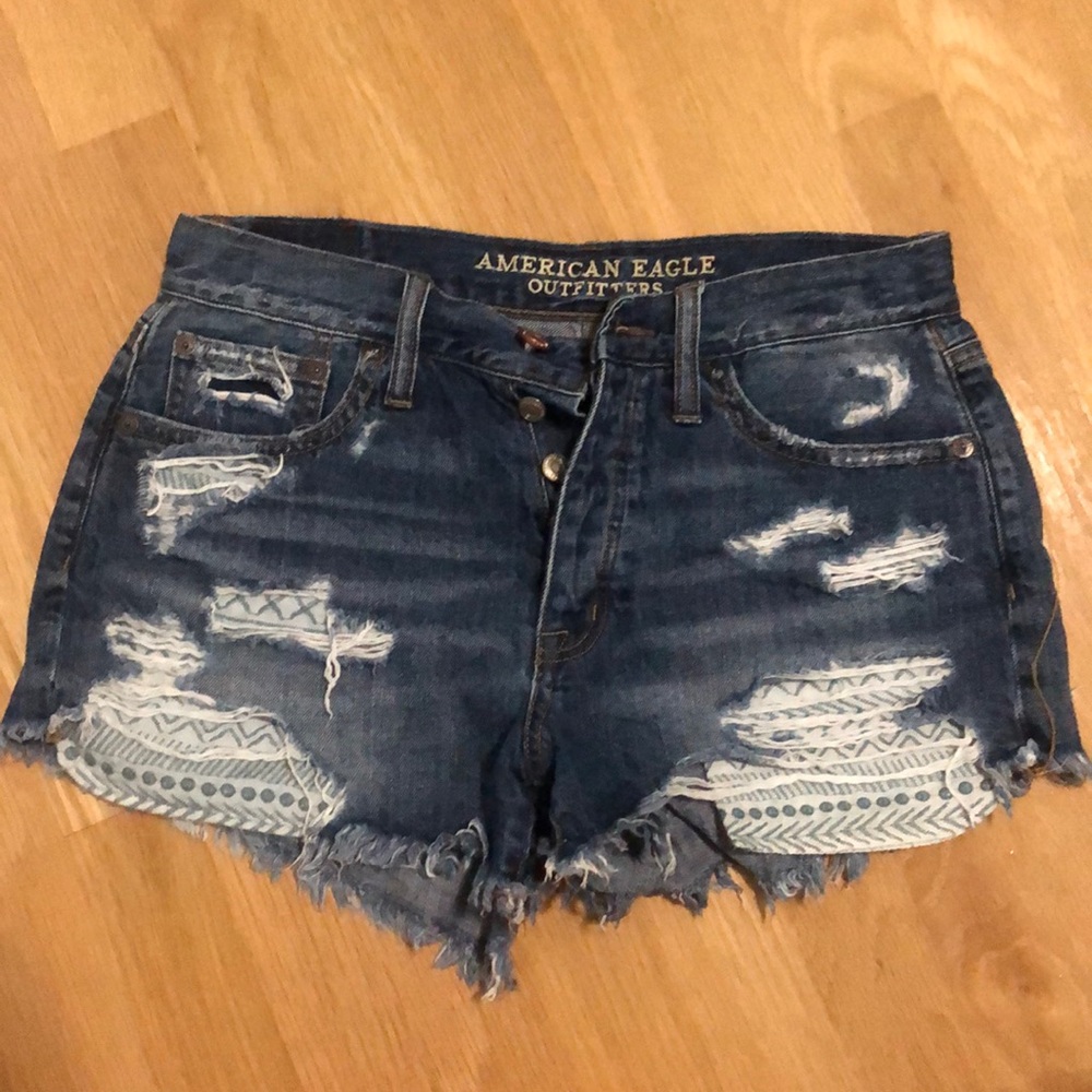 American Eagle Vintage Hi-Rise Festival short